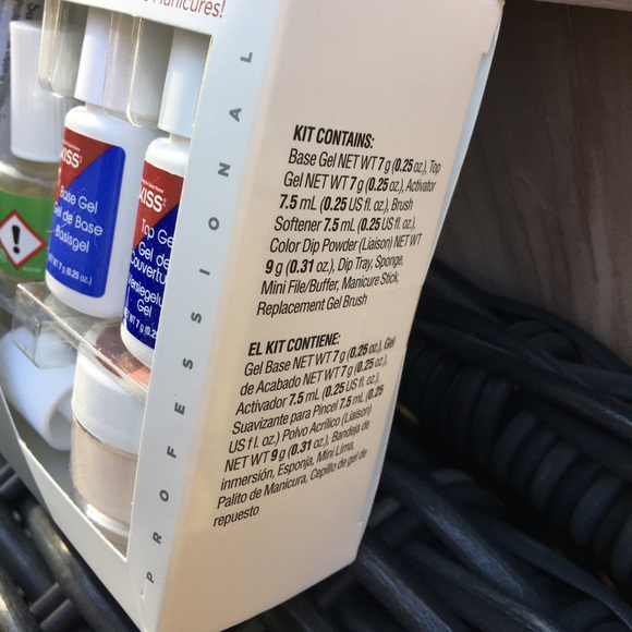 ⭐️NEW IN BOX⭐️ KISS Salon Dip Color System - Picture 4 of 7